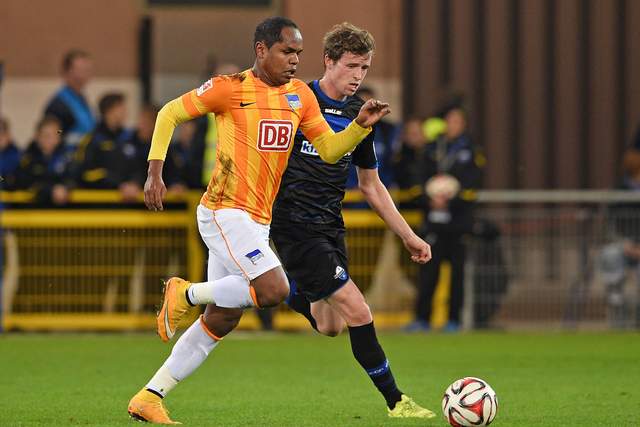 哈弗茨妻子晒怀孕照：我们最大的恩赐