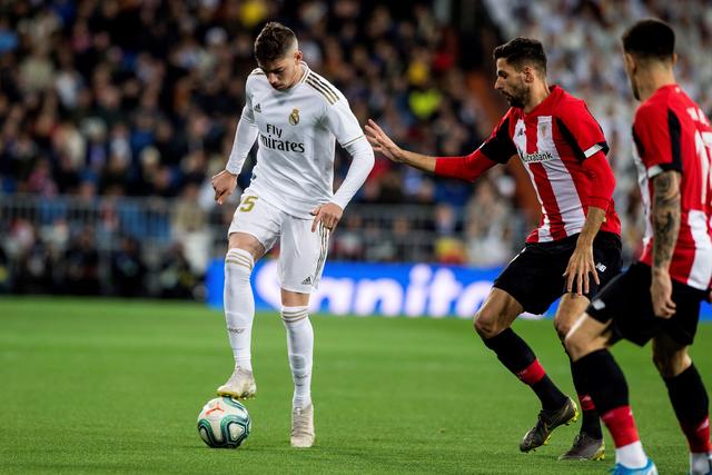 杨鸣：中国男篮其实更需要克拉克森这种小外援